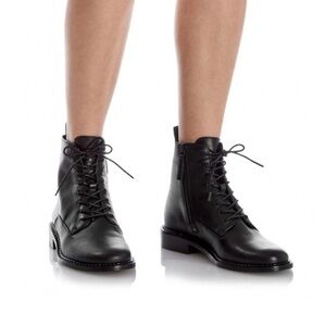 VINCE COOPER BLACK LEATHER LACE UP ROUND TOE BOOTS
